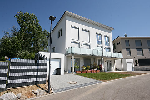 Doppelhaushälfte mit Fernblick in Rheinweiler